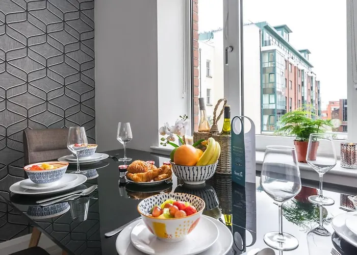 Sweet - Adelaide Square Appartement