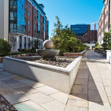 Sweet - Adelaide Square