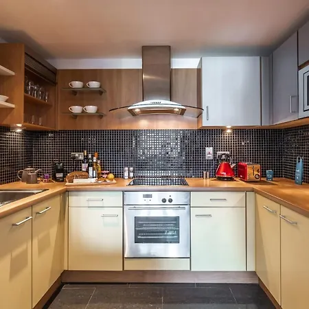 Sweet - Adelaide Square Apartment Dublin
