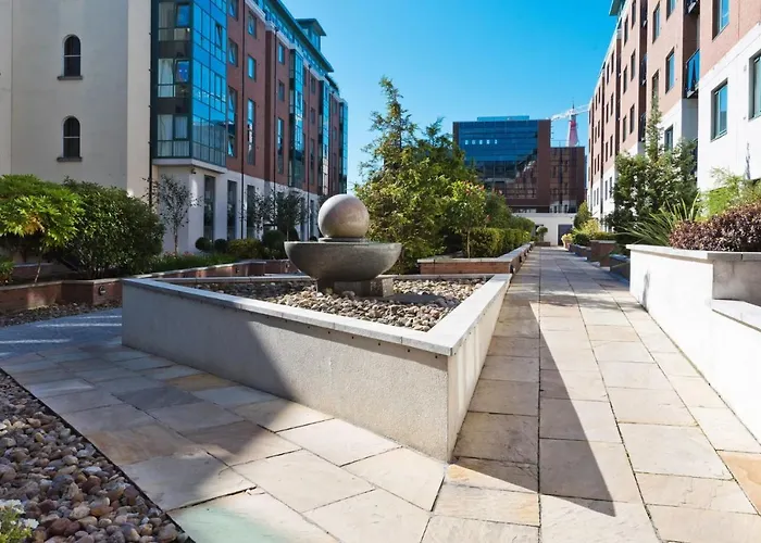 Sweet - Adelaide Square