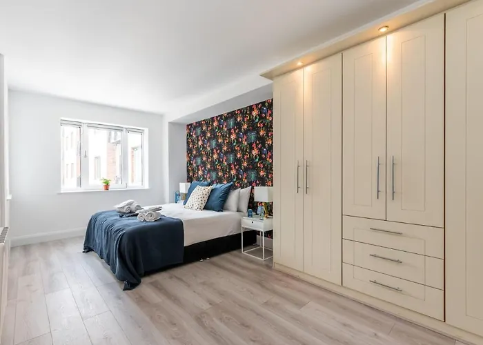 Sweet - Adelaide Square 더블린