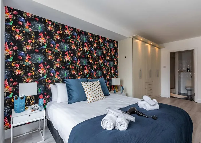 Sweet - Adelaide Square דבלין